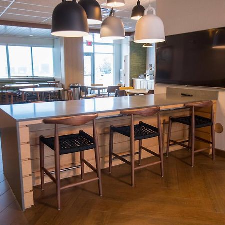 Fairfield Inn & Suites By Marriott Alexandria Exteriör bild