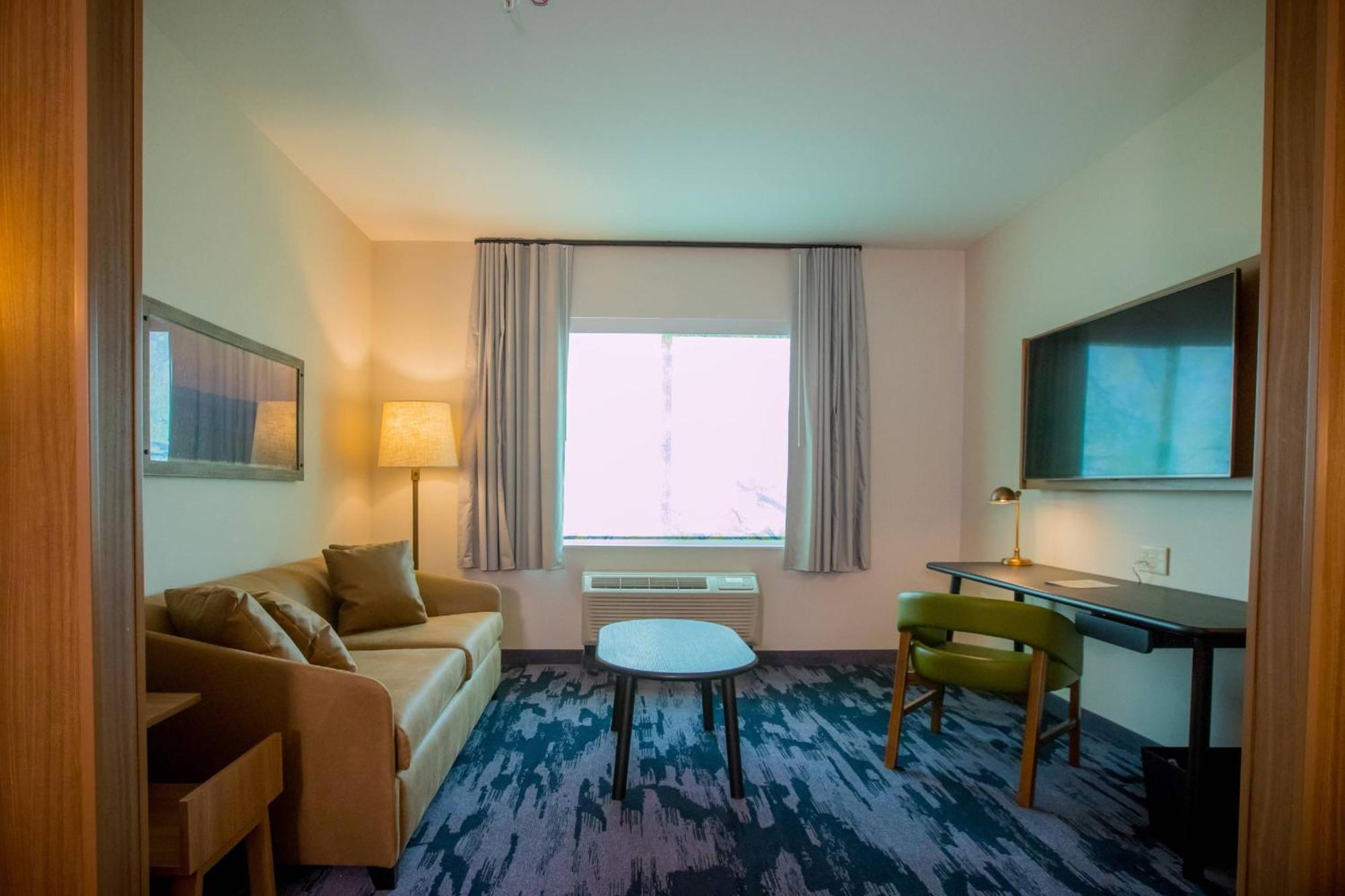 Fairfield Inn & Suites By Marriott Alexandria Exteriör bild
