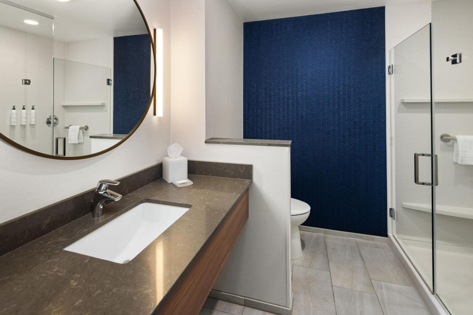 Fairfield Inn & Suites By Marriott Alexandria Exteriör bild