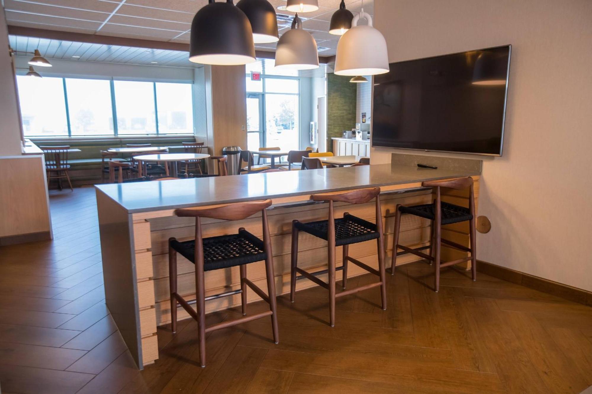 Fairfield Inn & Suites By Marriott Alexandria Exteriör bild